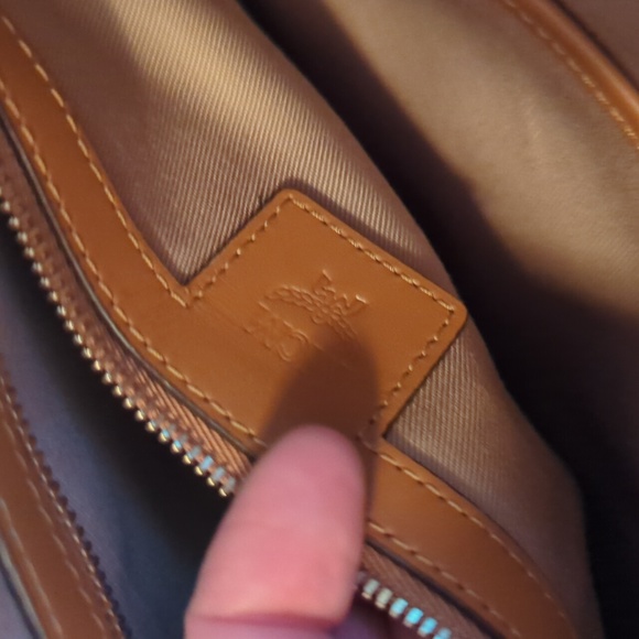 MCM Crossbody 100% Authentic - Picture 9 of 10